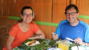 Comida tipica servida en el albergue de San Francisco de Paján, Manabí, Ecuador