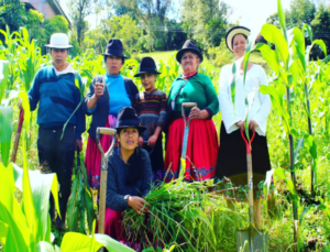 Familia de la comunidad de Milmil